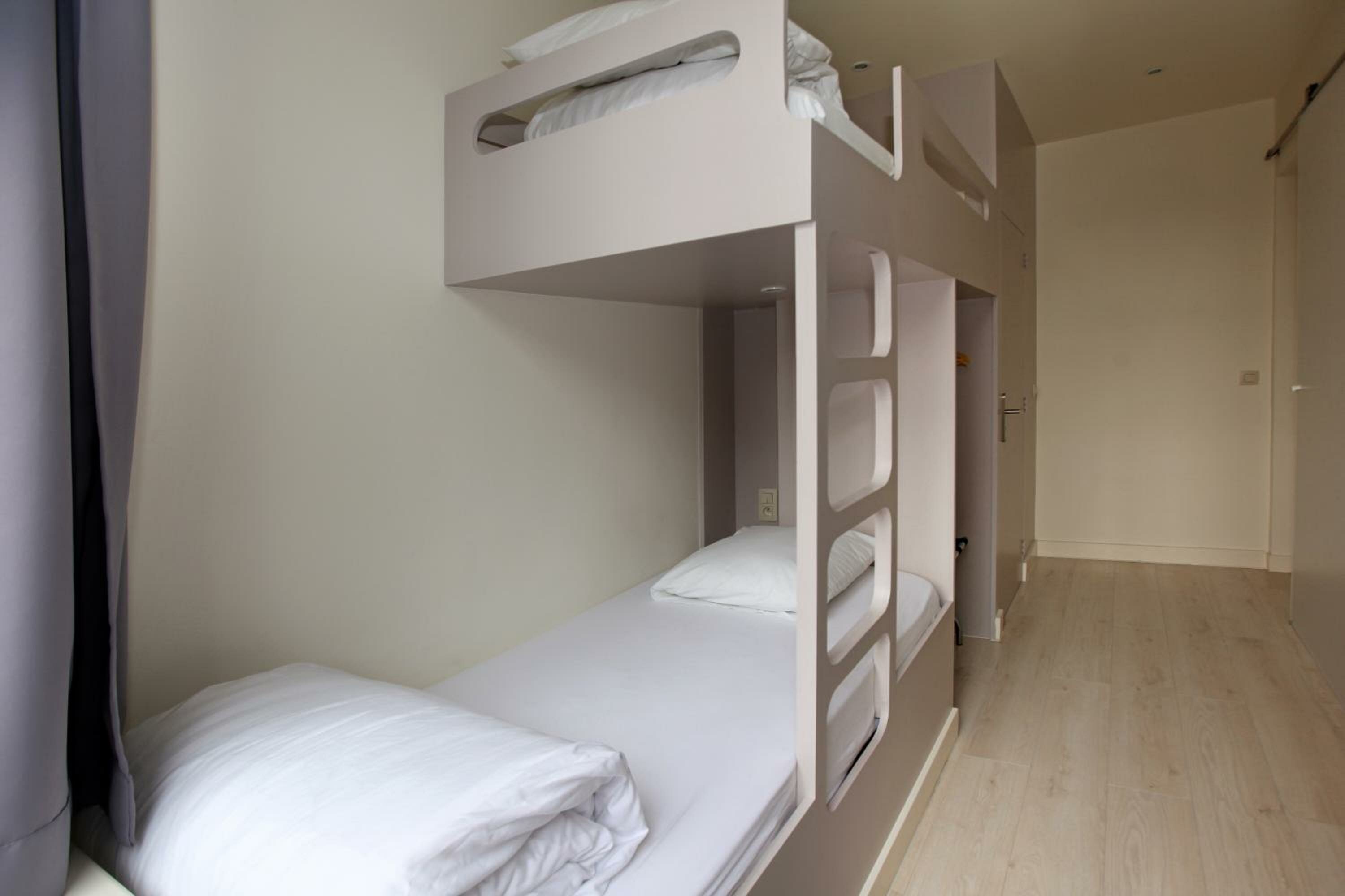 Family suite with bunk beds