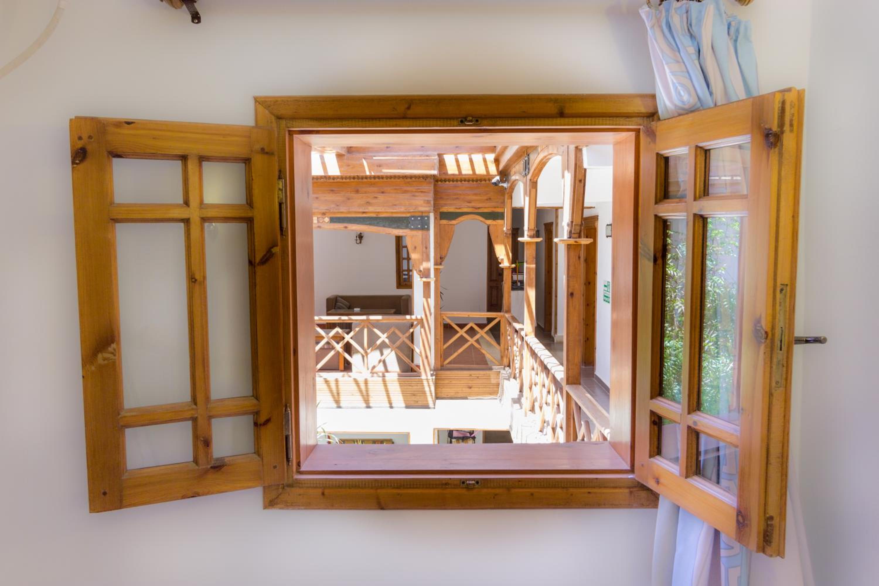 Classic Double Backside Room