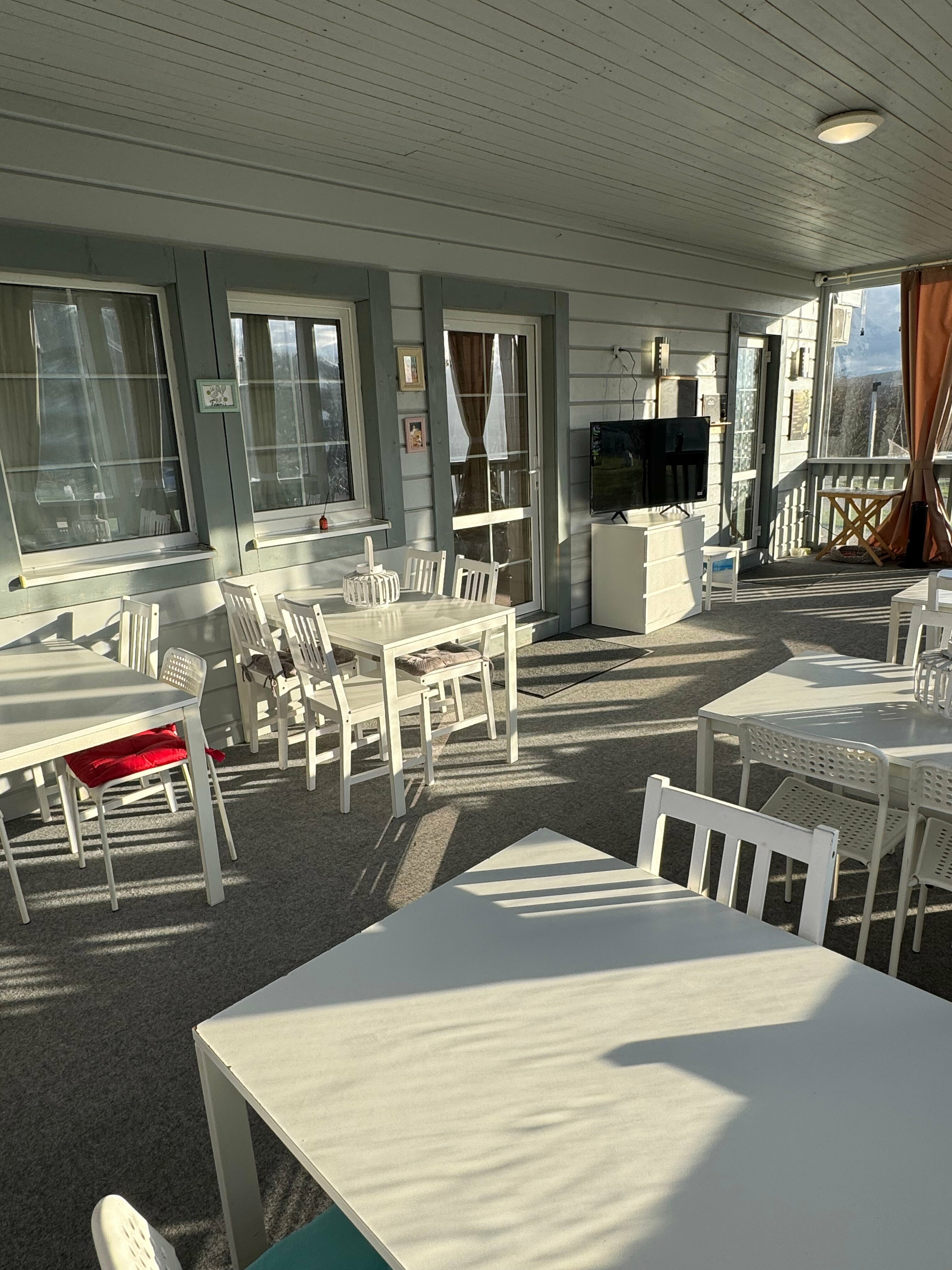 Трехместный номер «Комфорт» с душем