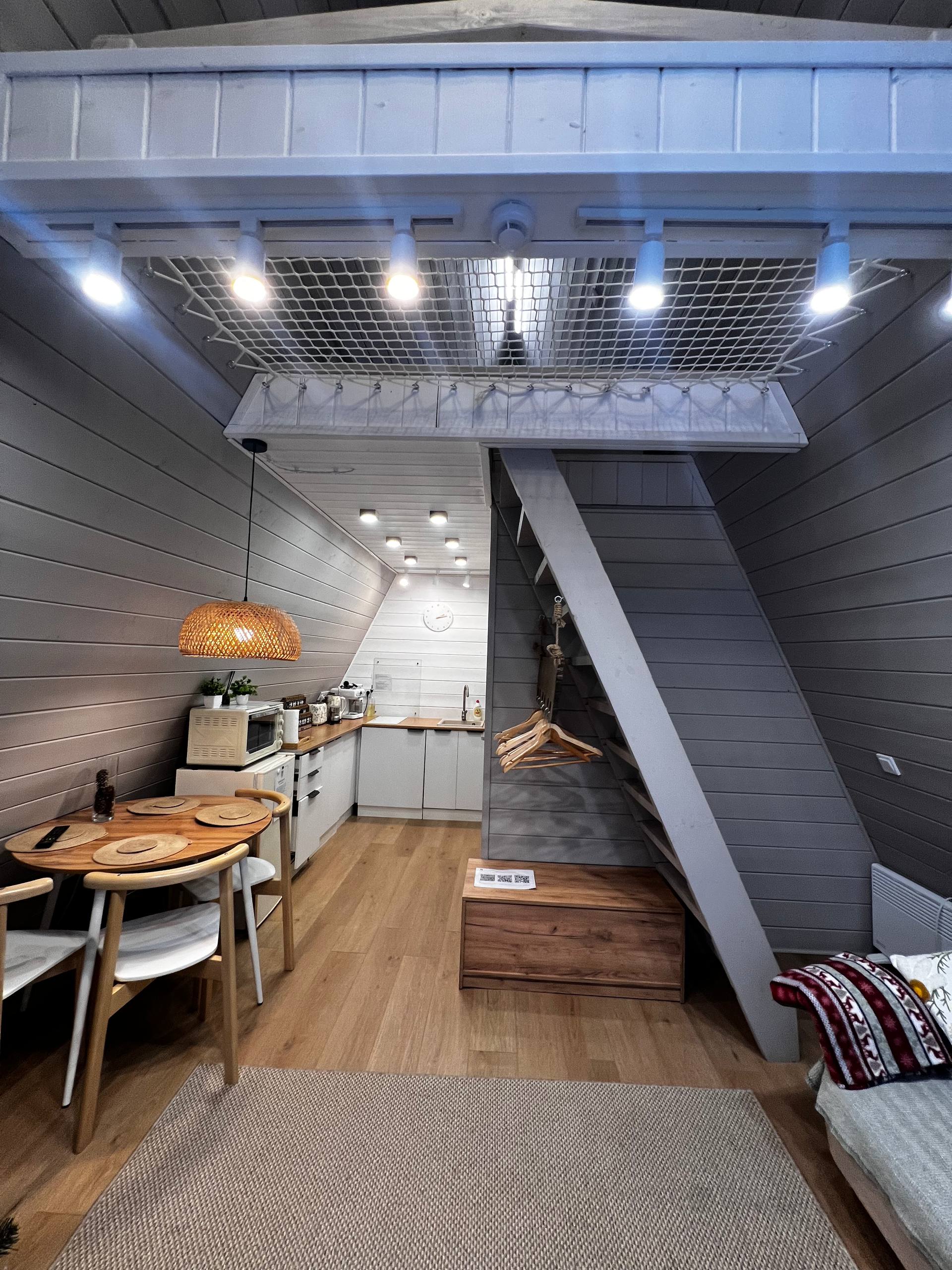 А-фрейм дом с сибирским чаном и баней (стоимость указана за дом)