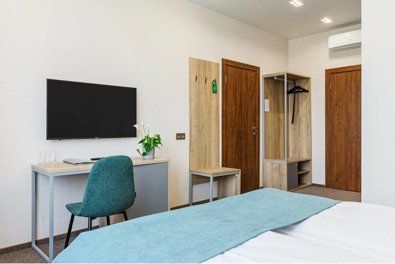 Семейный четырехместный