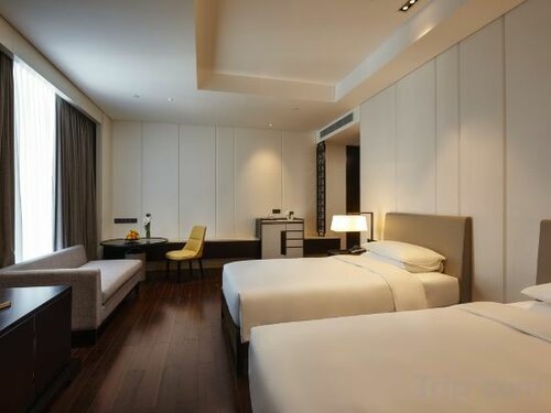 City-view Twin Room в Hyatt Regency Shanghai Global Harbor