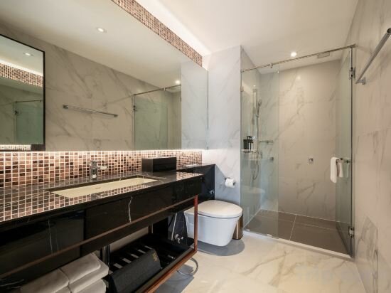 1 Super King Premium