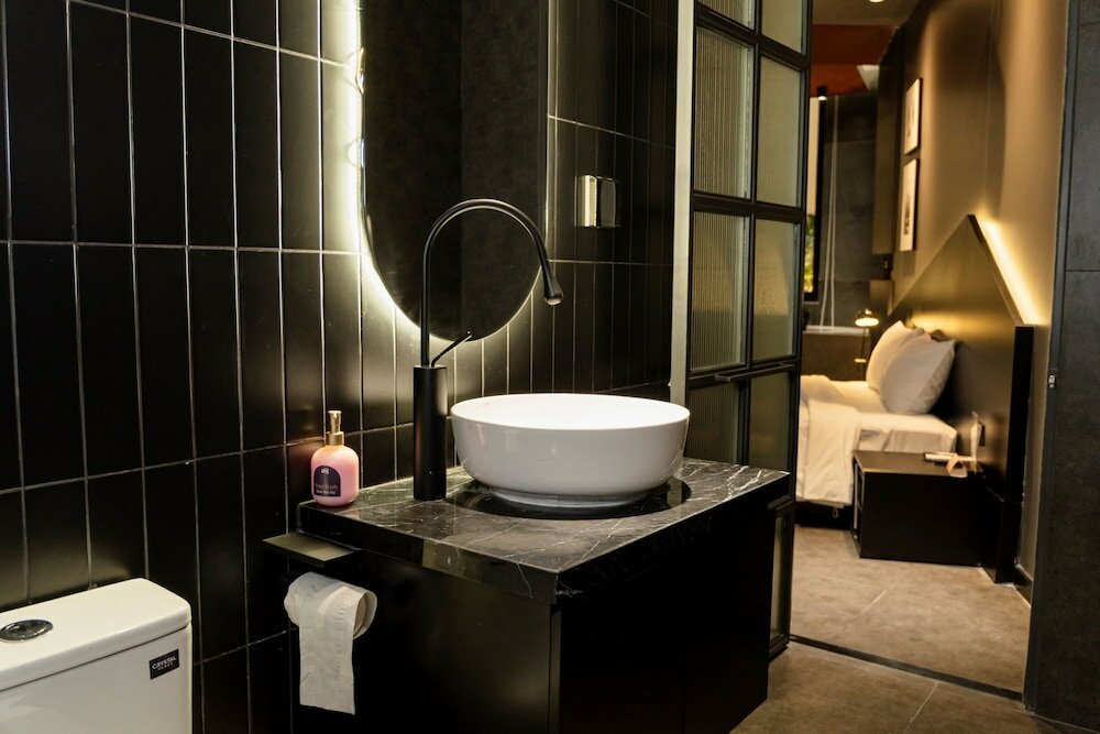 Kin Inspired 2 Skylight View