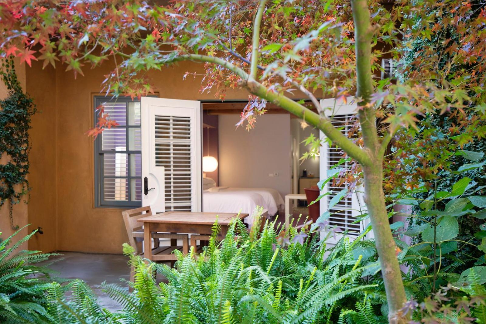 Queen Room with Two Queen Beds - Disability Access