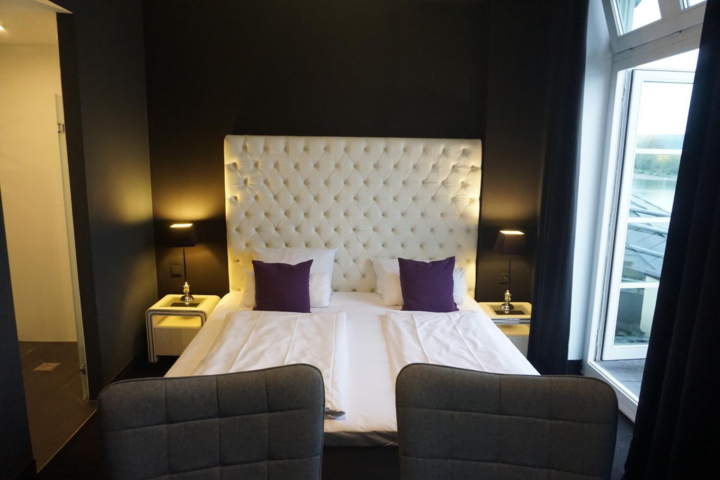 Suite with River View