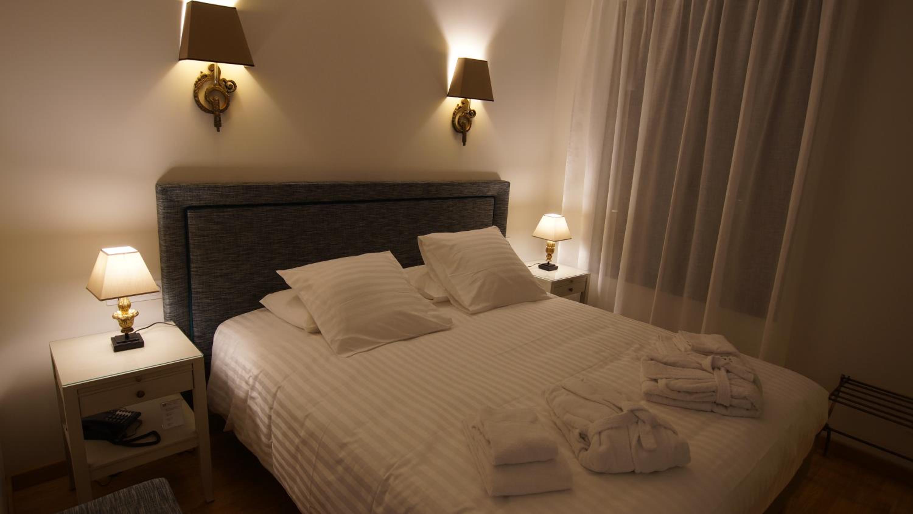 Superior Family Room