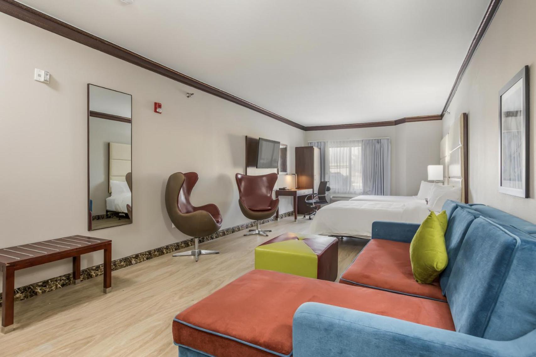 Queen Room with Two Queen Beds - Accessible/Non Smoking