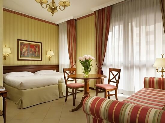 One Bedroom Apartment