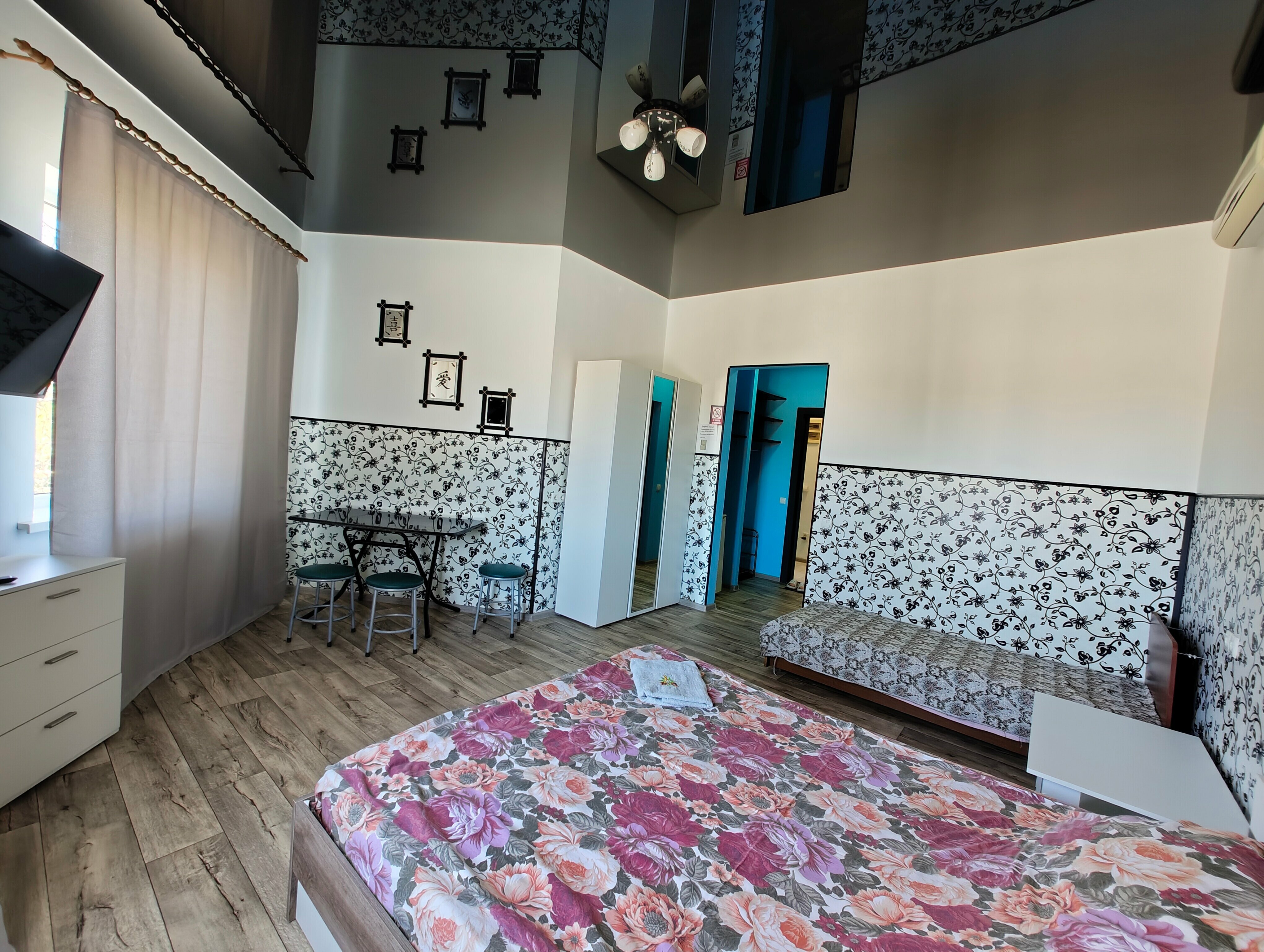 Стандартный трехместный номер