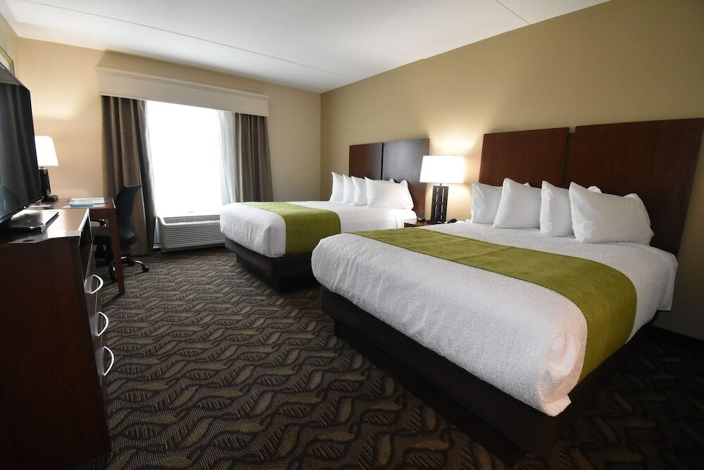 Standard Room, 2 Queen Beds, Accessible, Refrigerator & Microwave (Interior Access)