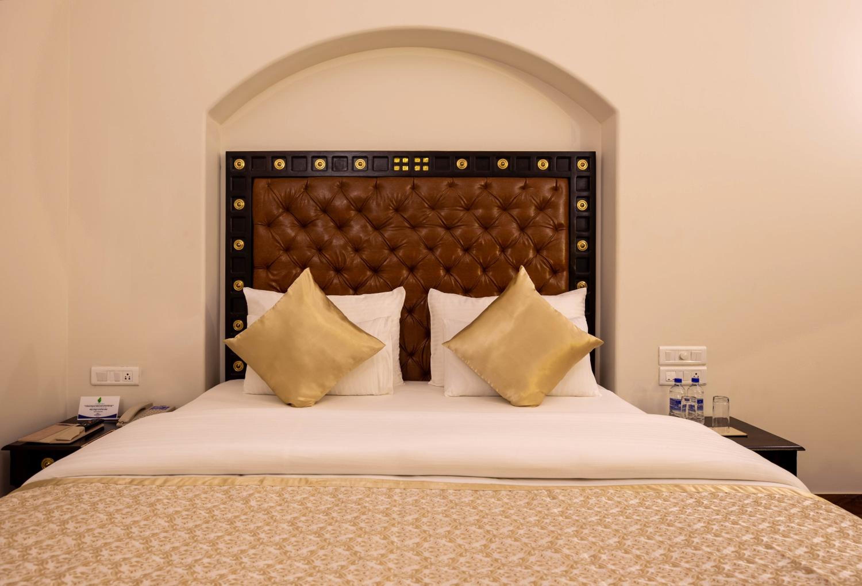 Superior Rooms- 1 Double Bed