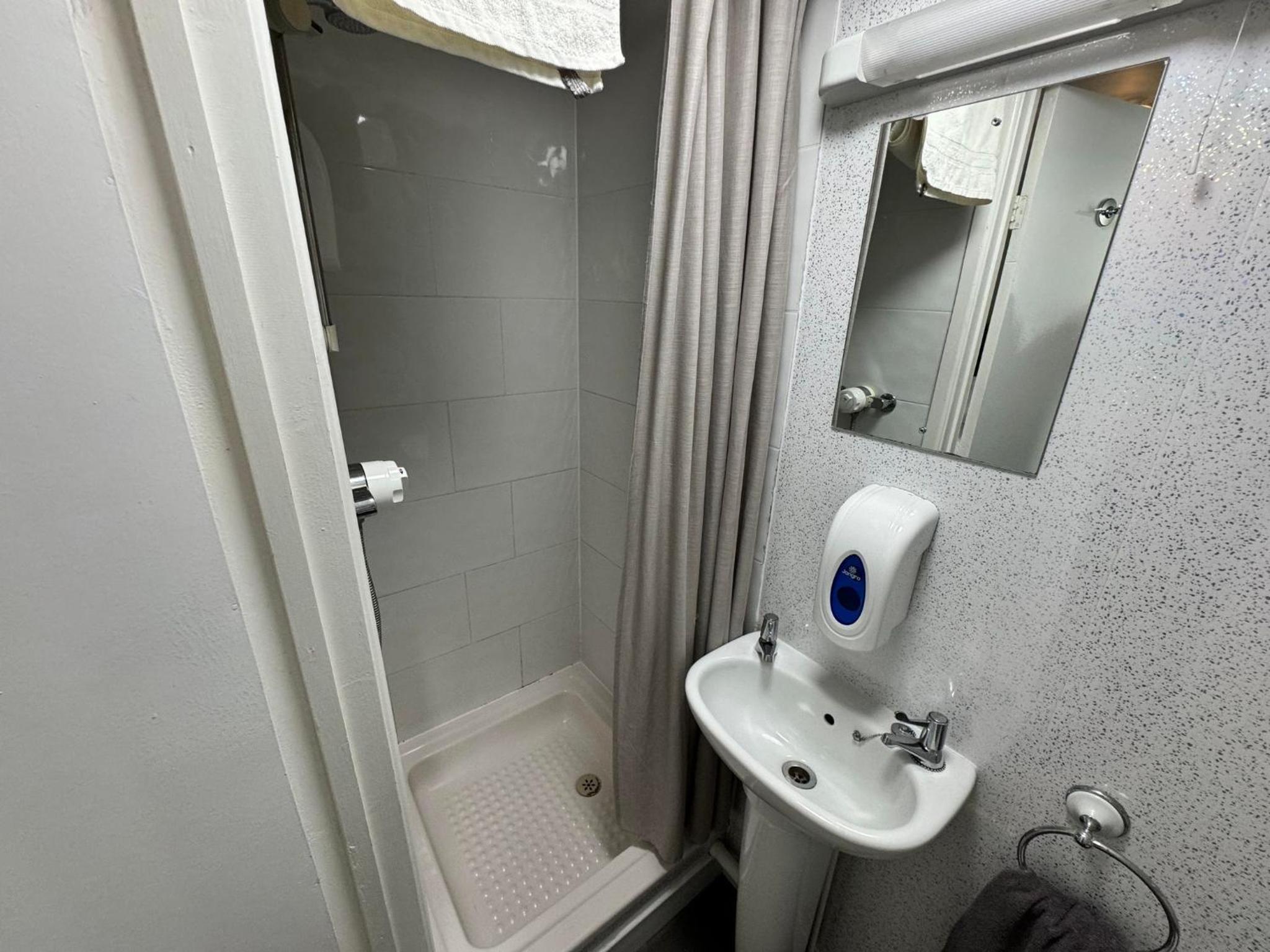 Bronze Double + Sofa Bed