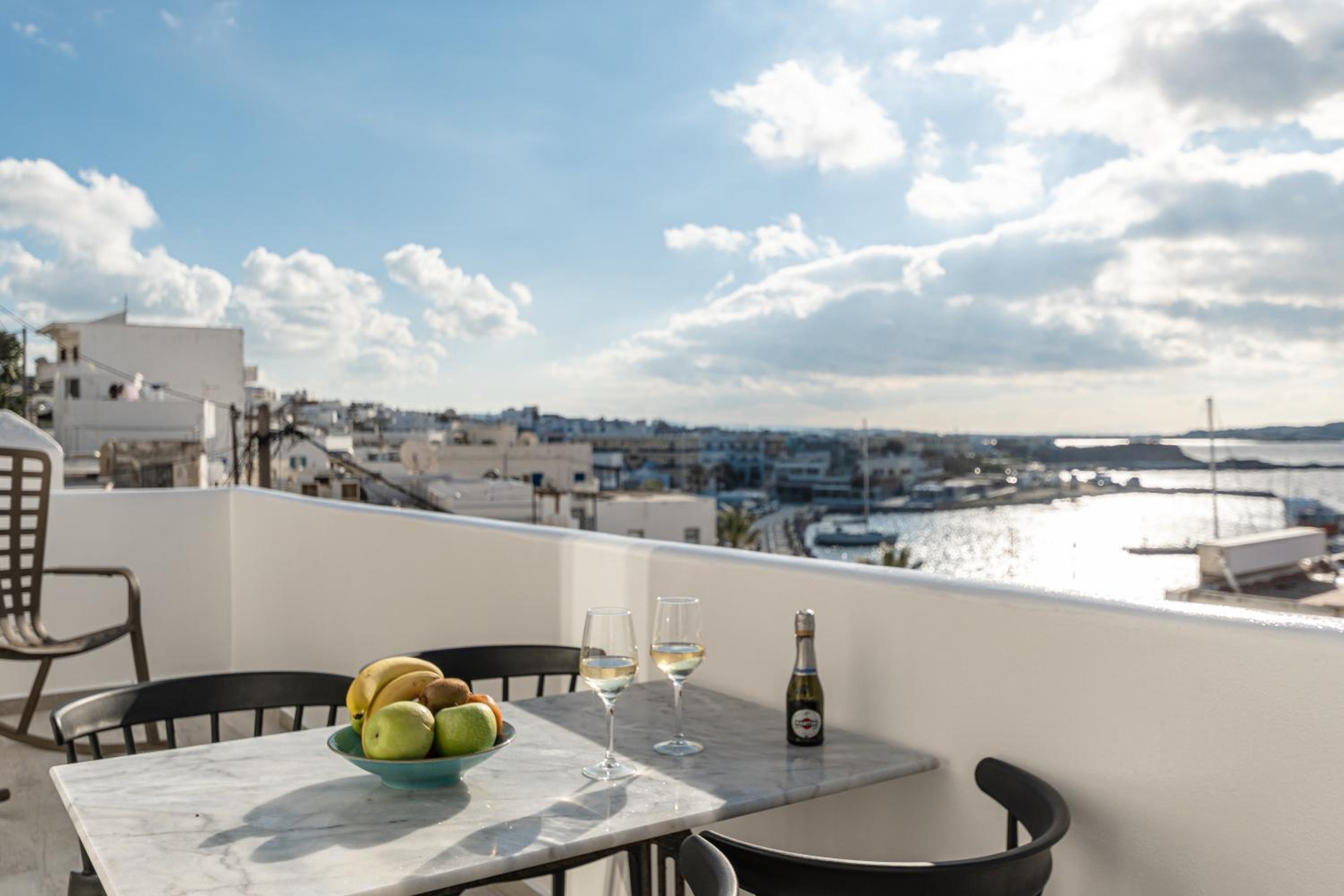 Deluxe Suite with Sea View