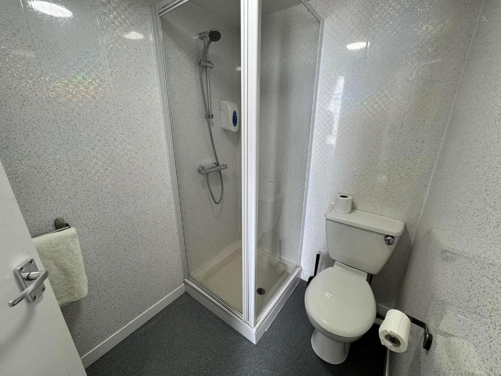 Silver Seaview Double