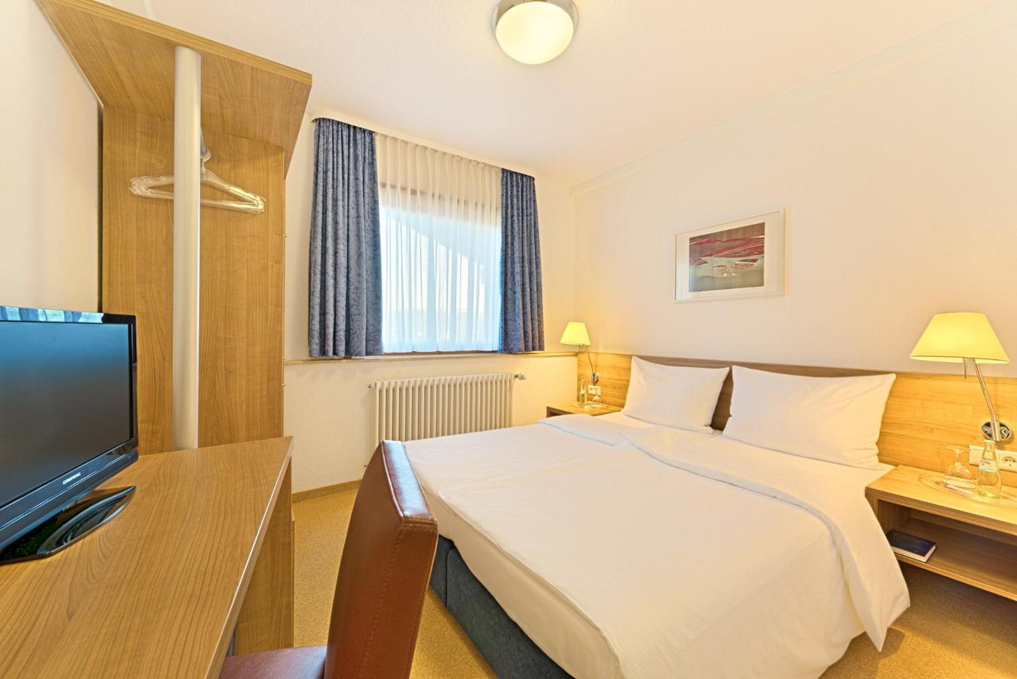 Economy Double Room