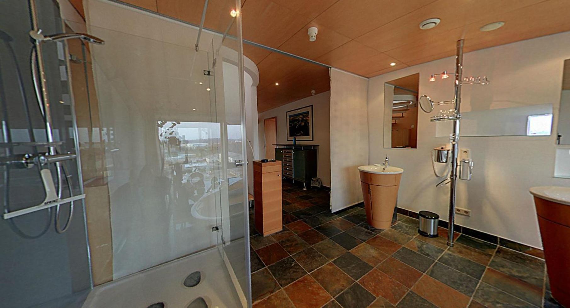 Deluxe Suite with Sea View