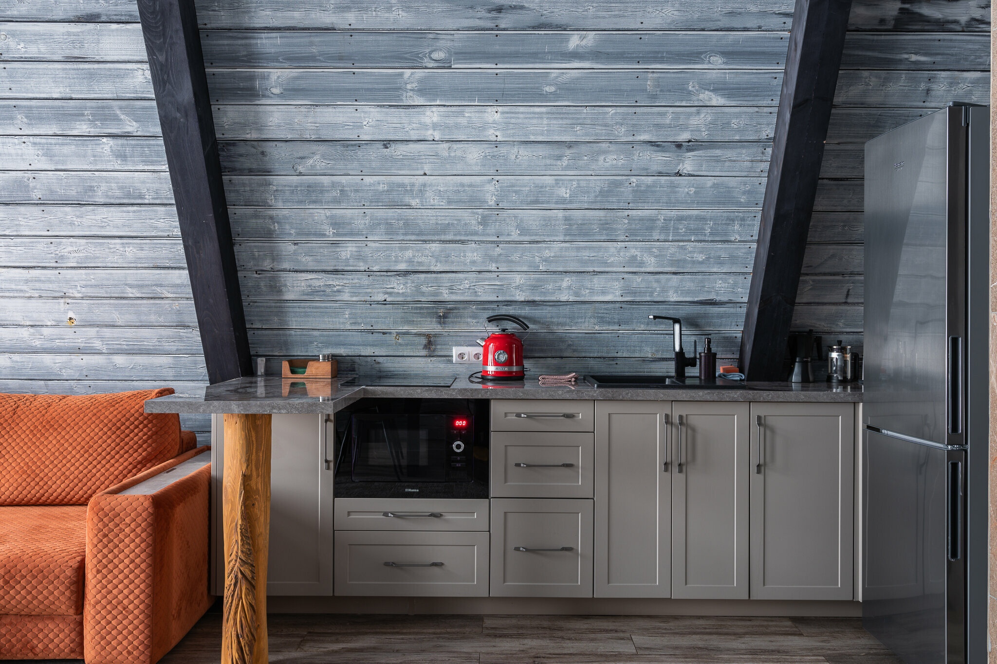 Коттедж Делюкс