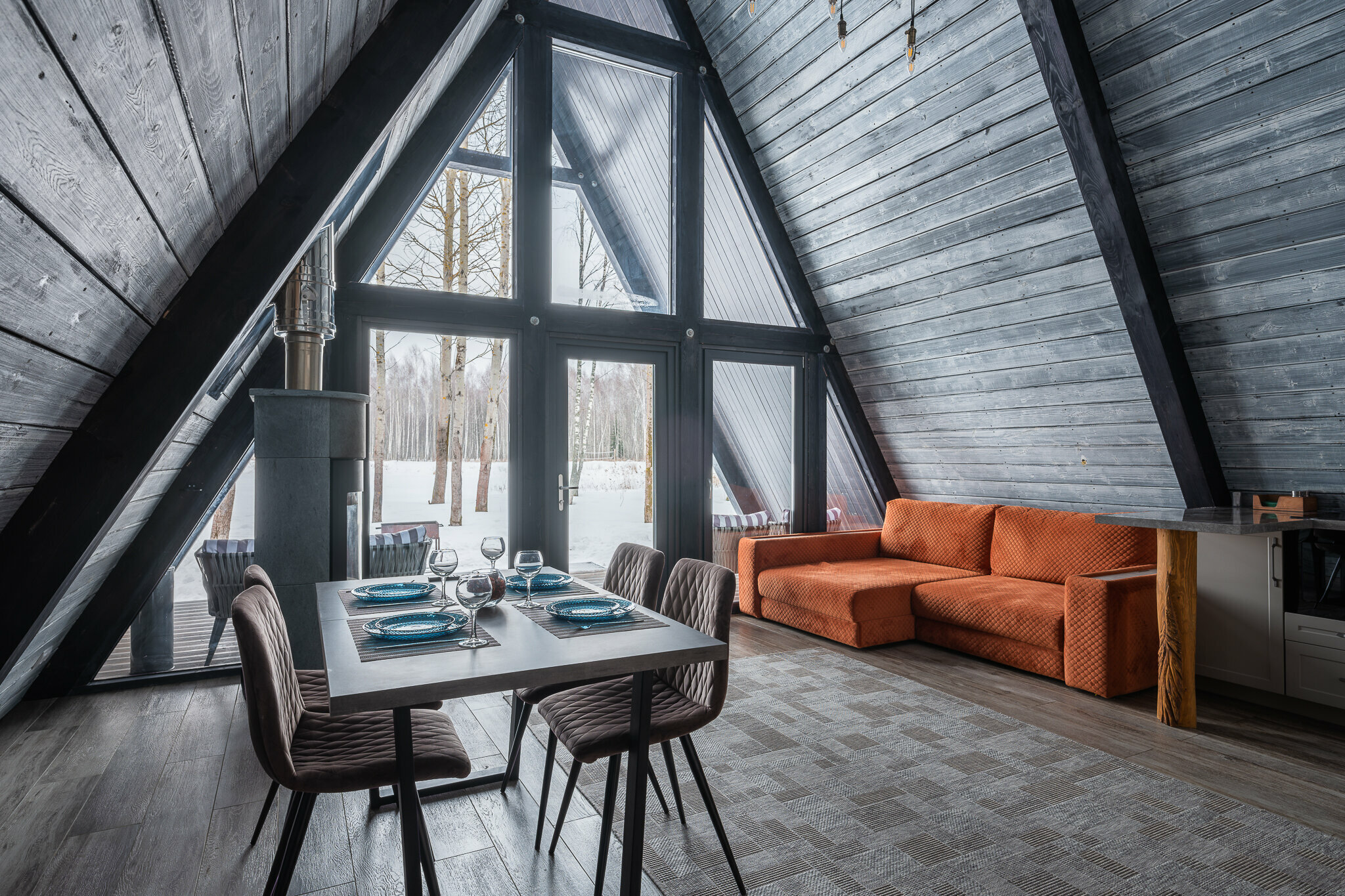 Коттедж Делюкс