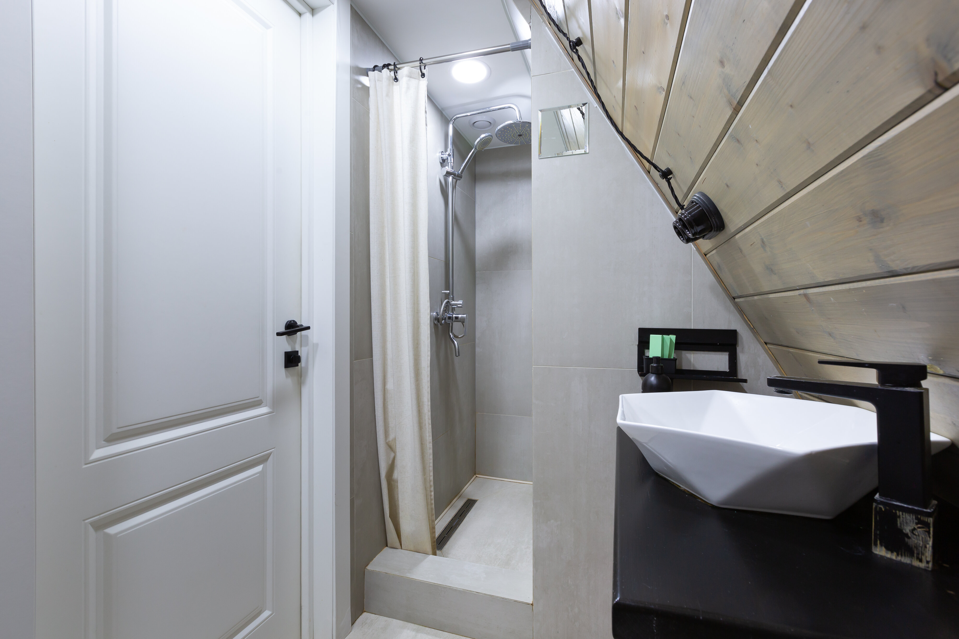 Коттедж с видом на лес