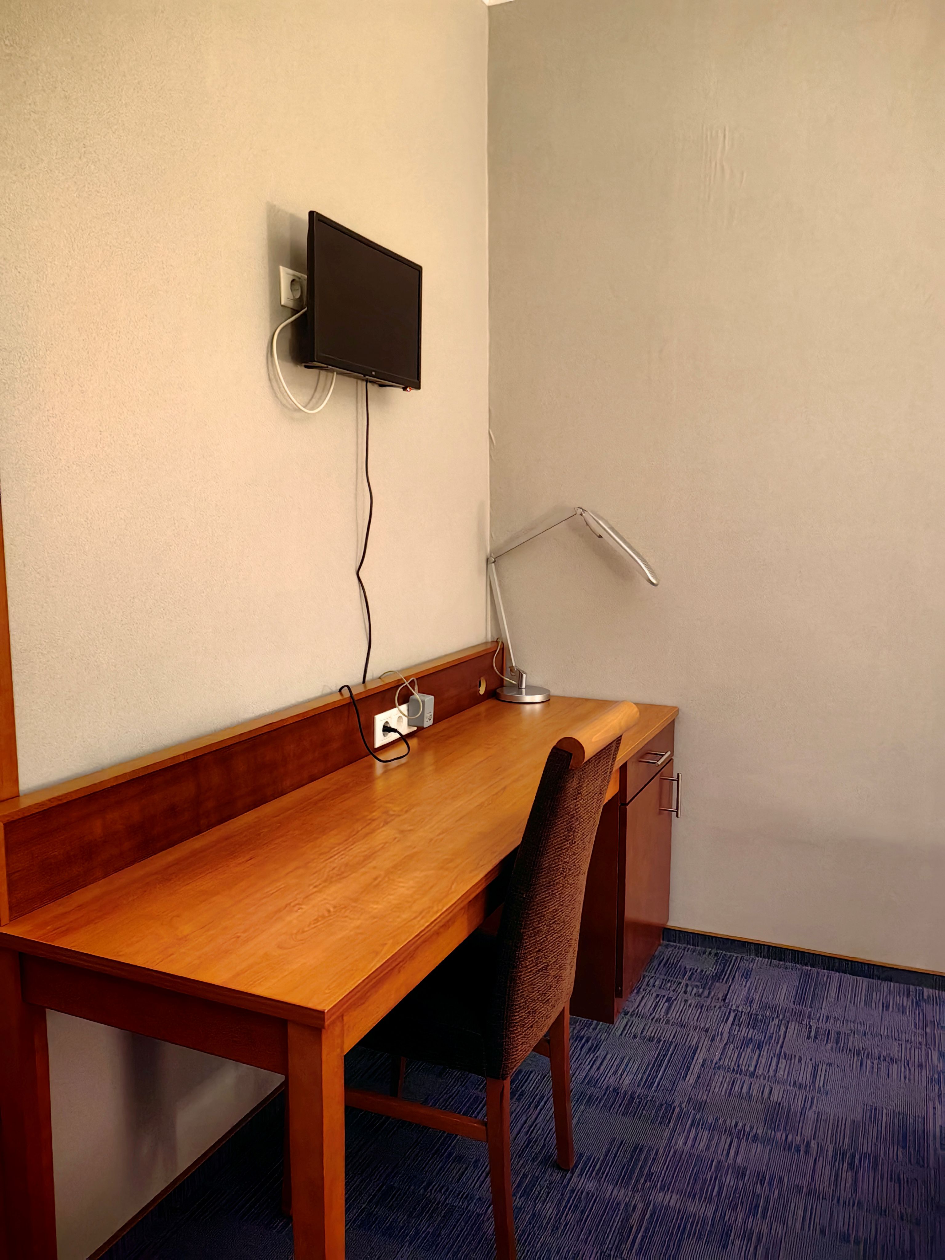 Семейный номер с детской двухярусной кроватью