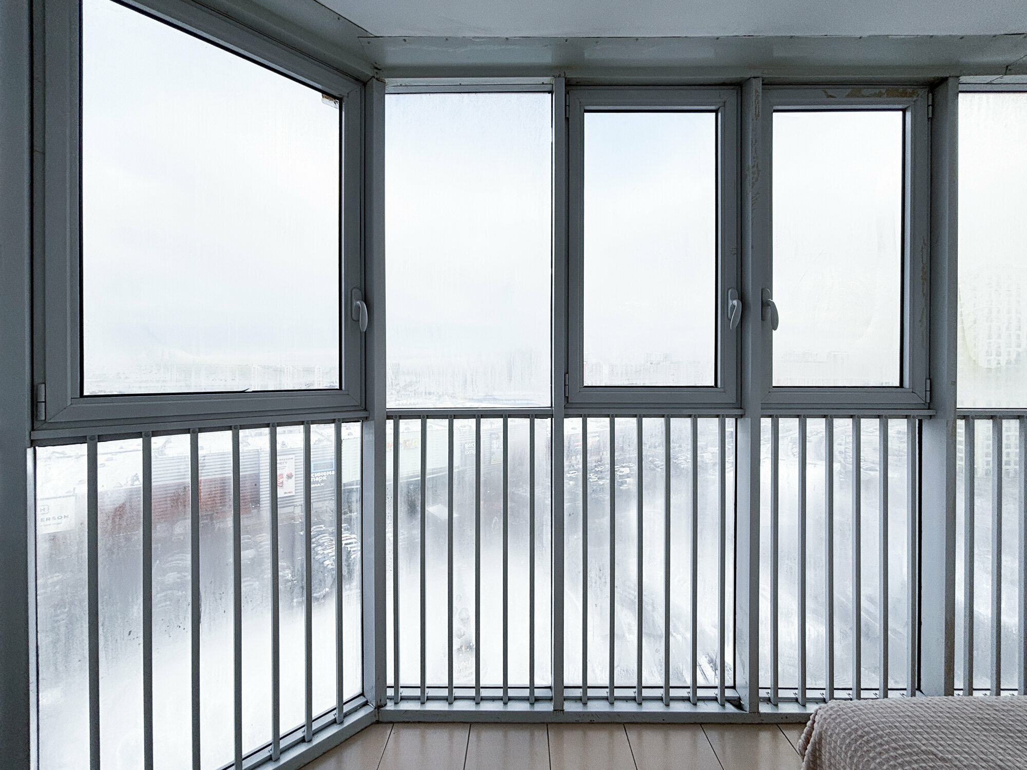 Номер-студия с кроватью размера "king-size" и диван-кроватью