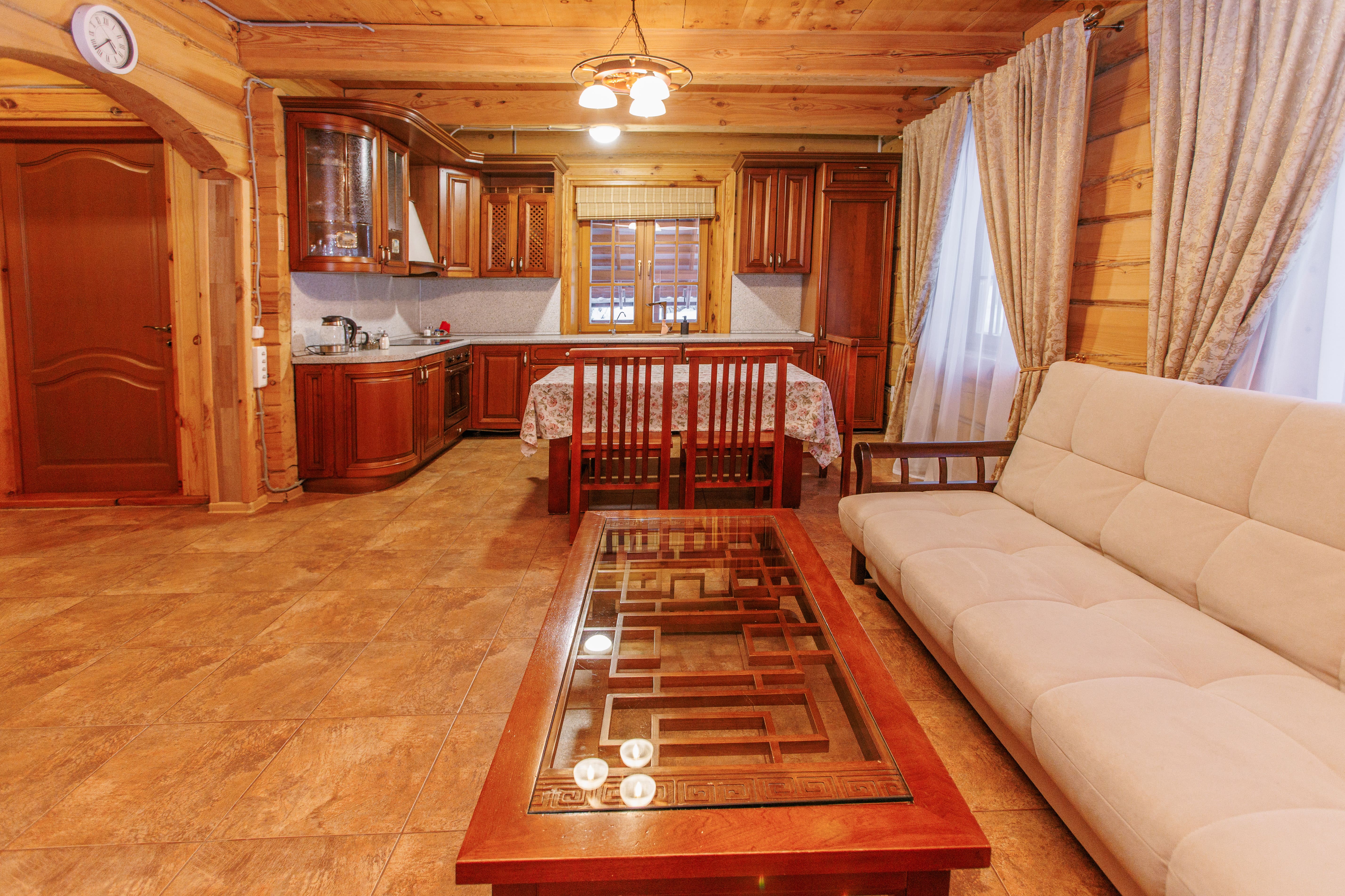 Царский Дом