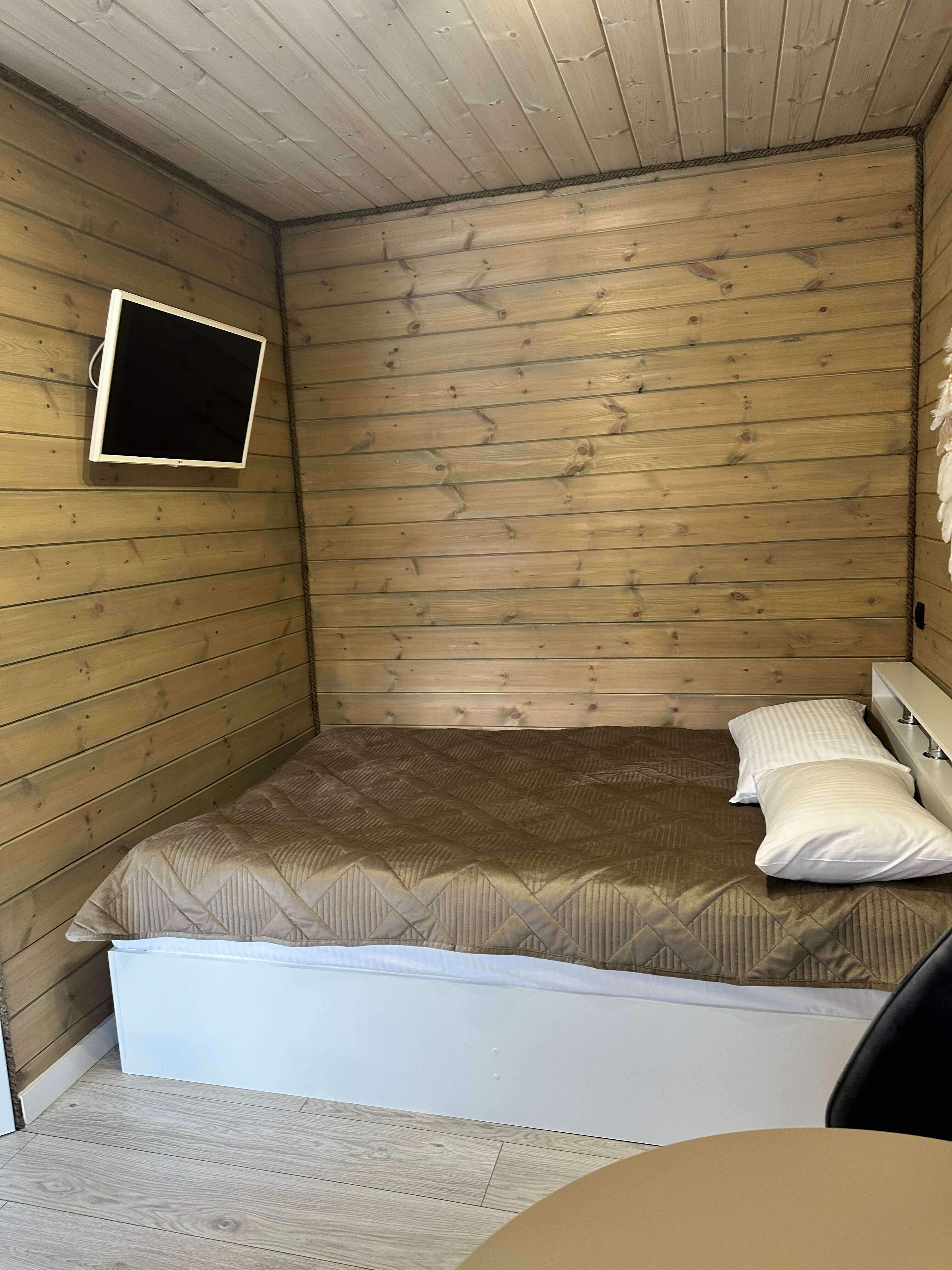 Двухместный номер с 1 кроватью или 2 отдельными кроватями, вид на горы