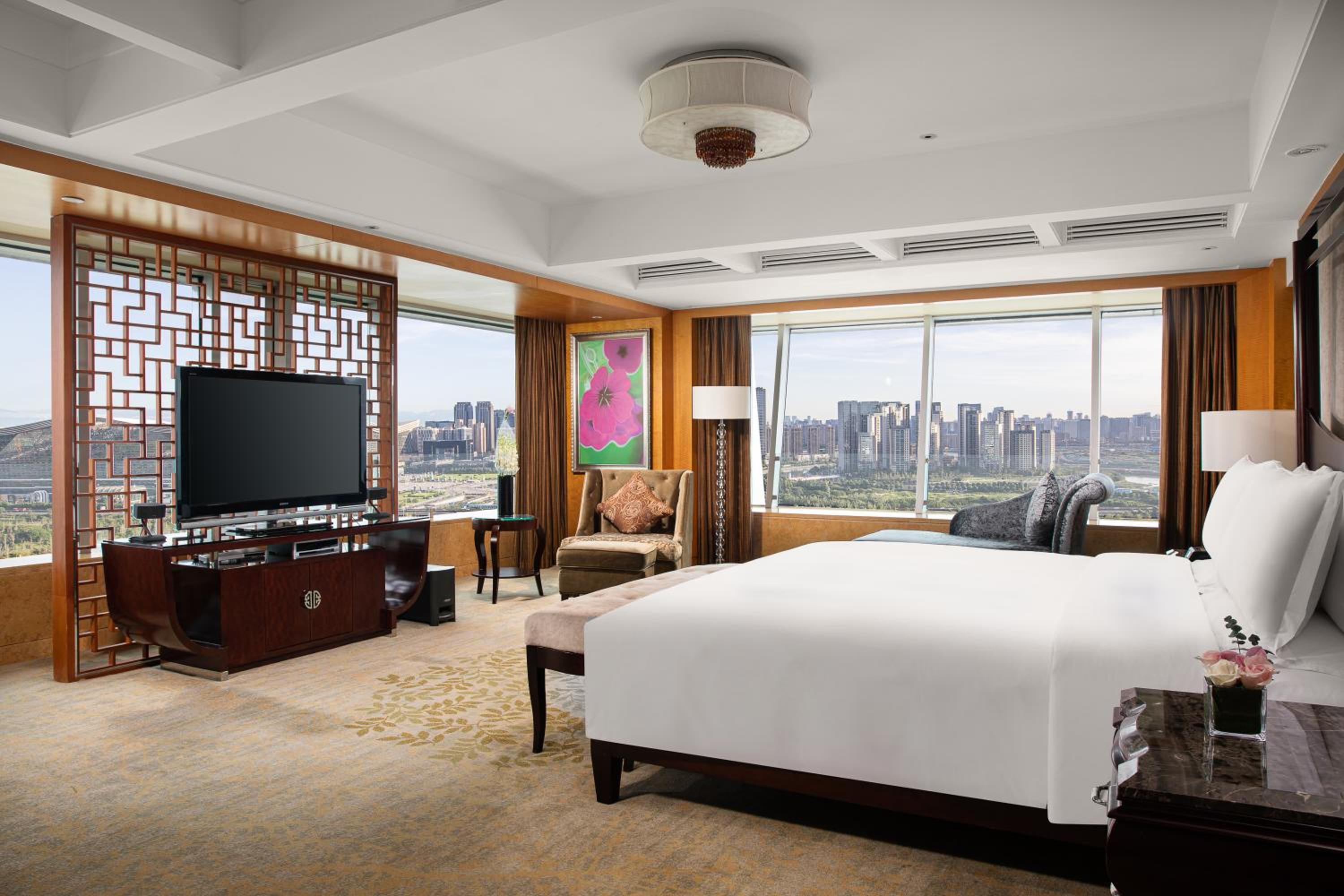 Vise Presidential Suite