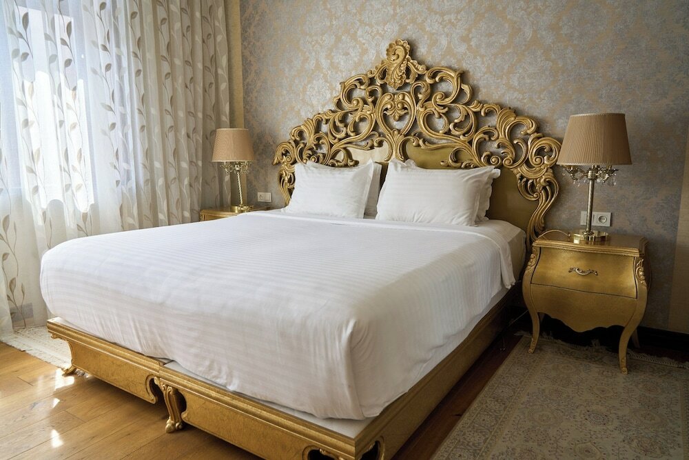 Apartment, 3 Bedrooms, Balcony, City View