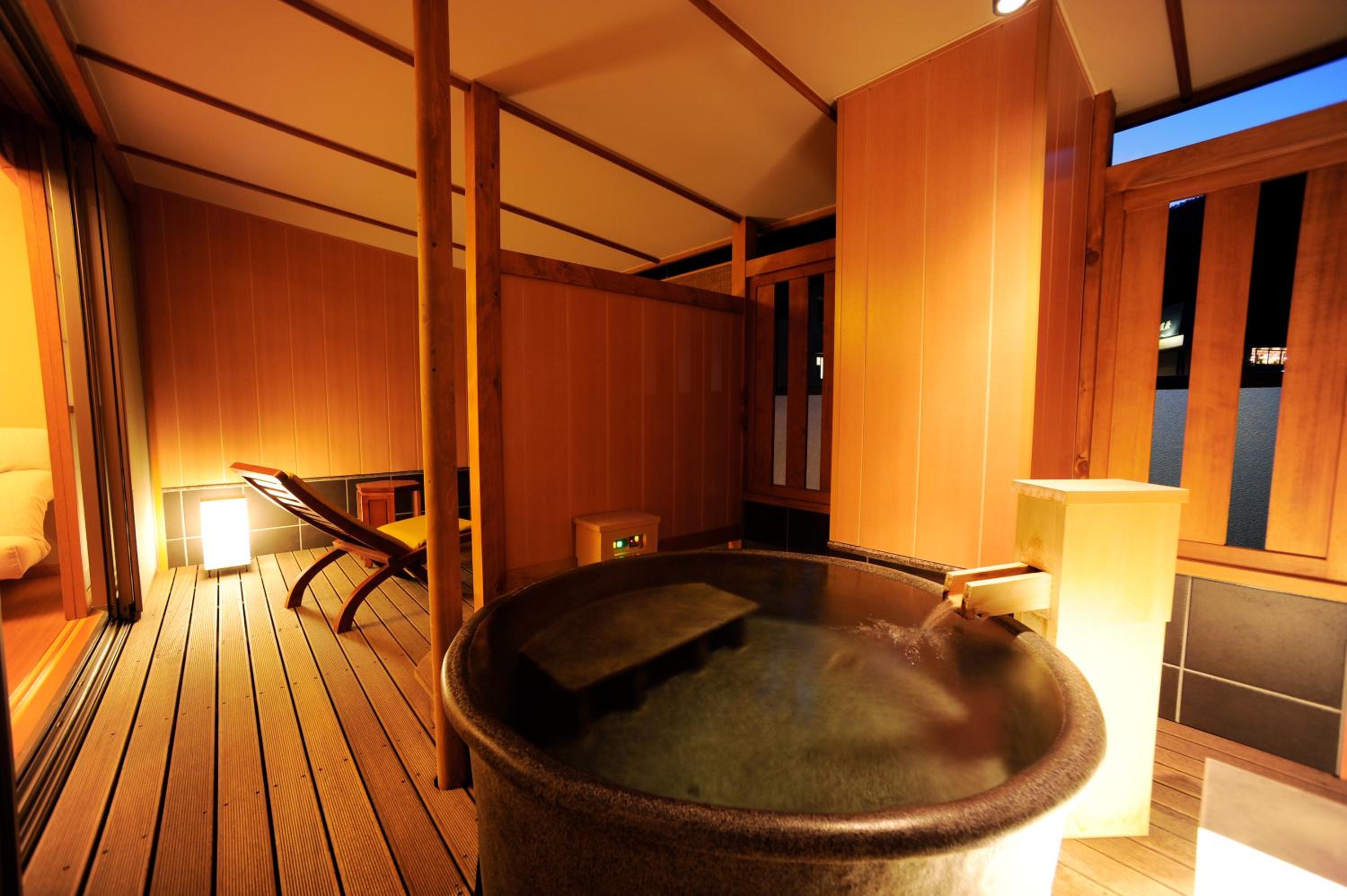 Japanese and Western style room with open-air-bath type S - Non-smoking