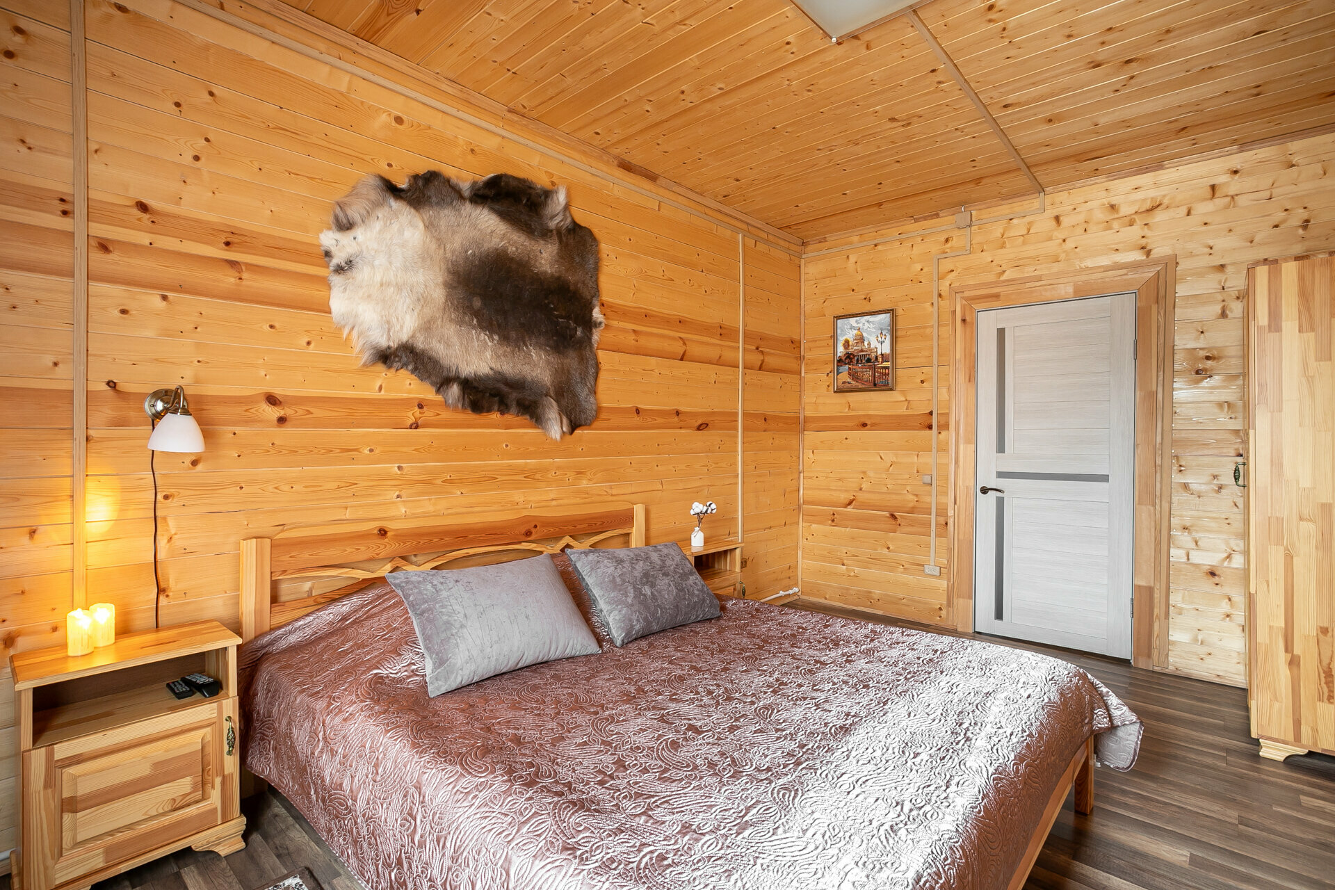 Большой коттедж с камином и баней №9