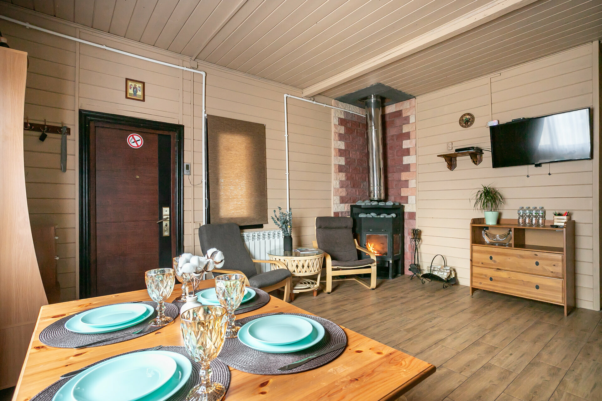 Большой Коттедж с камином и баней №2