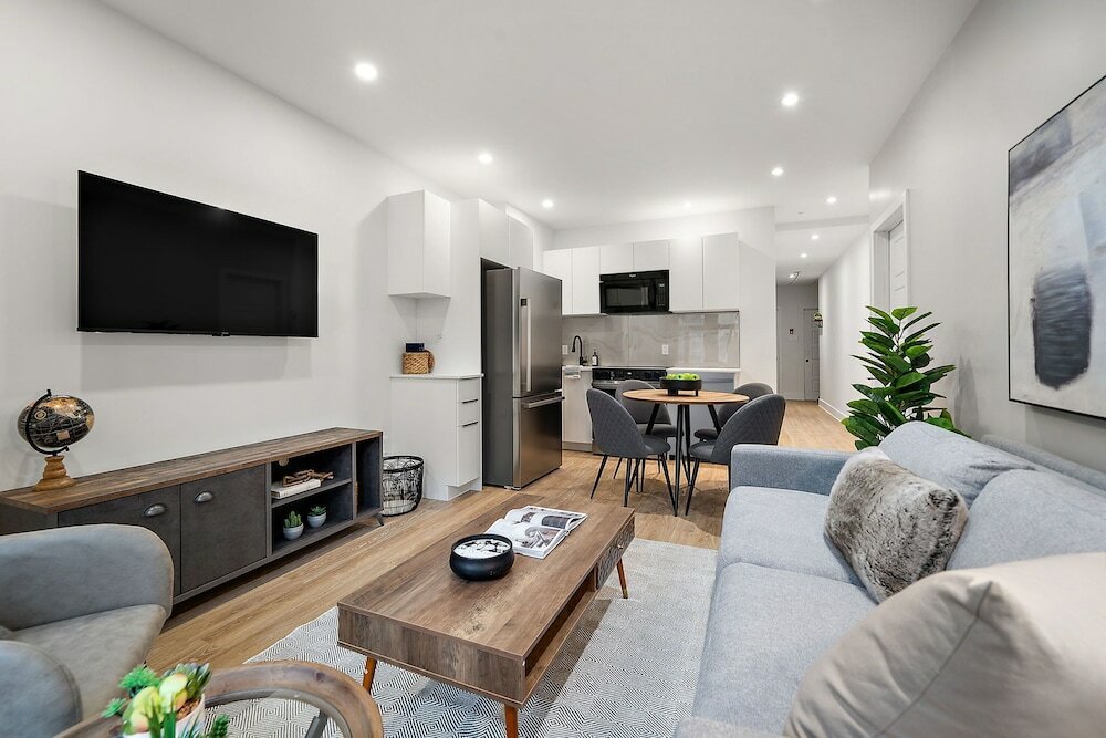 Comfort Apartment, City View