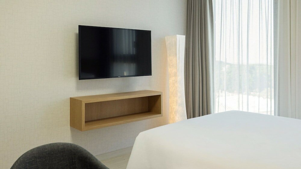 Deluxe Double Room, Non Smoking, City View