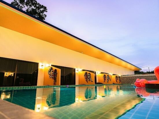 Deluxe Pool Villa