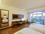 Family Connecting Room Non smoking в Lasenta Boutique Hotel Hoian