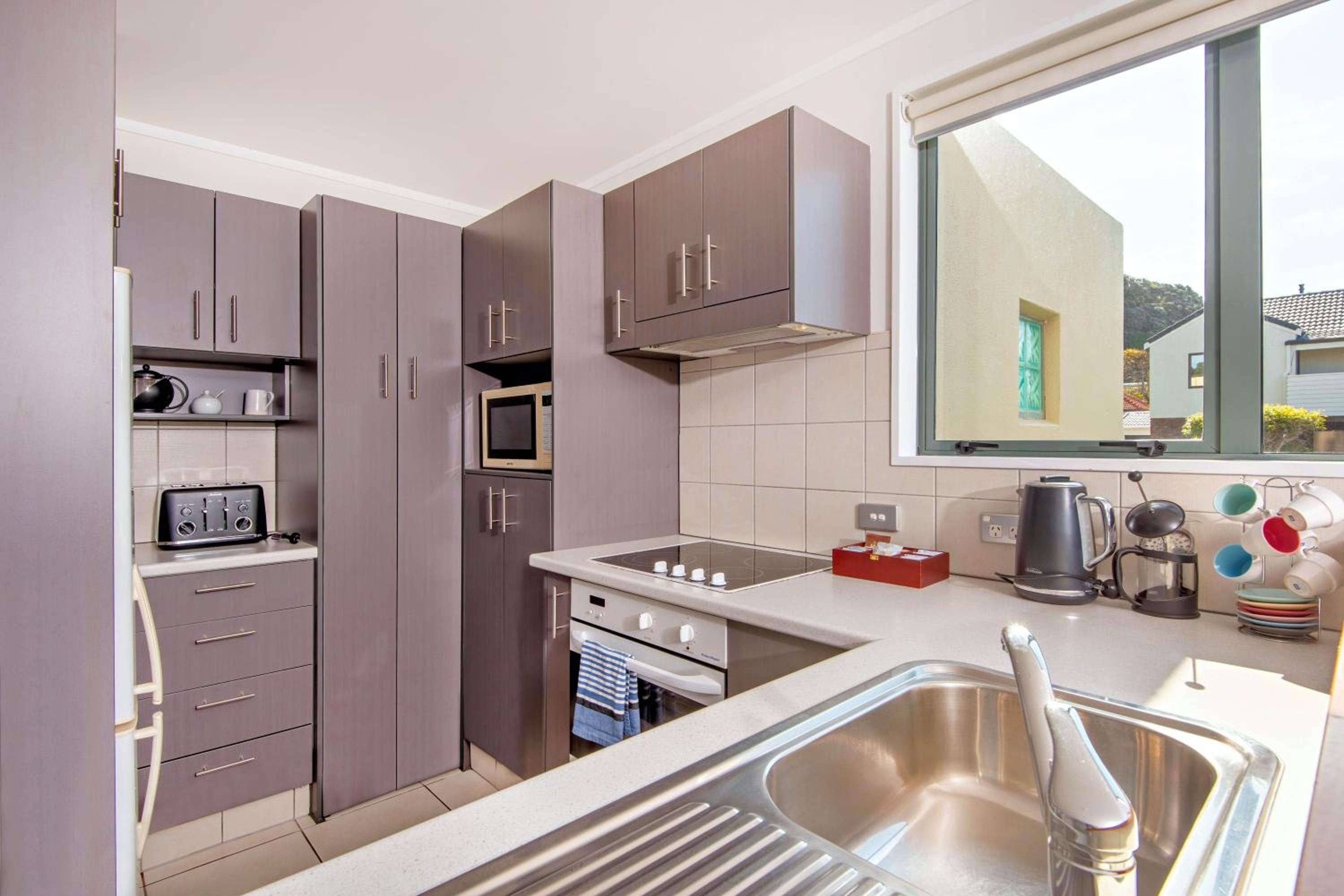One-Bedroom Apartment with Ocean View