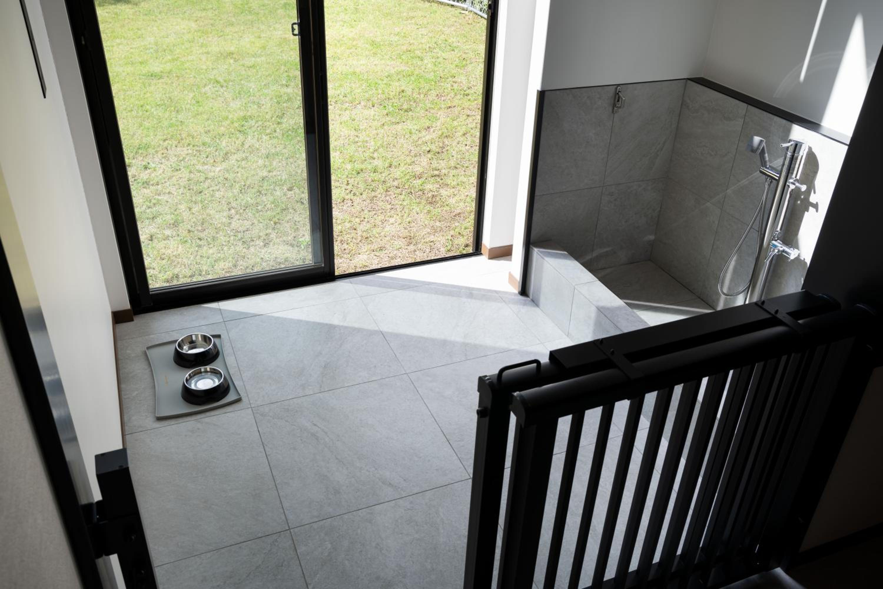 Garden Villa with Two Single Beds and Private Garage