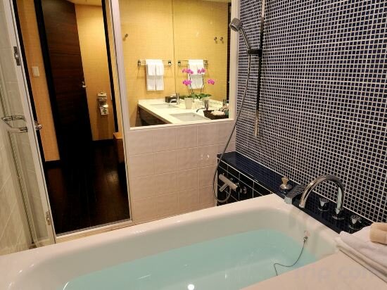 SPA Deluxe Twin Non Smoking