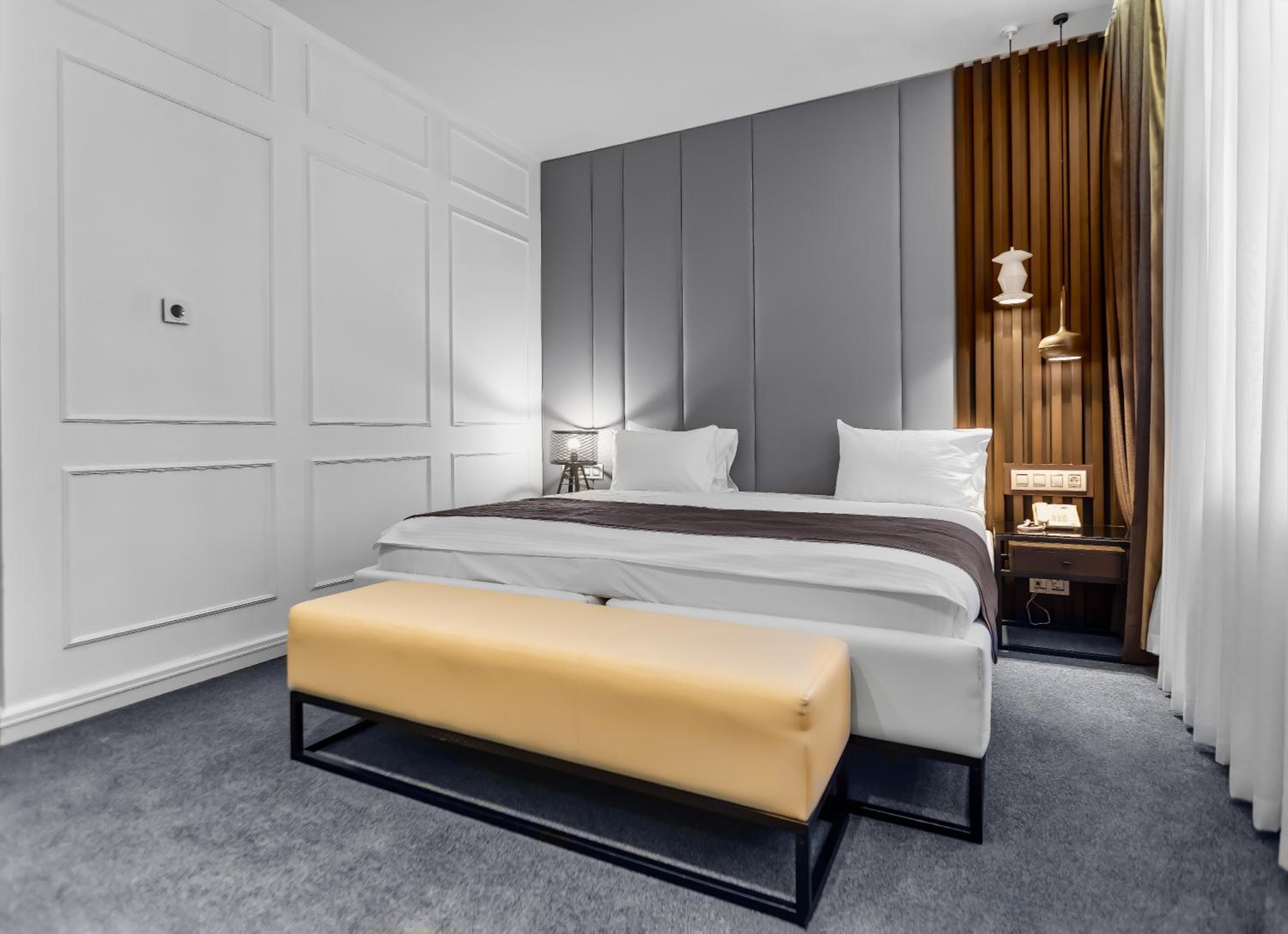 Deluxe Double or Twin Room