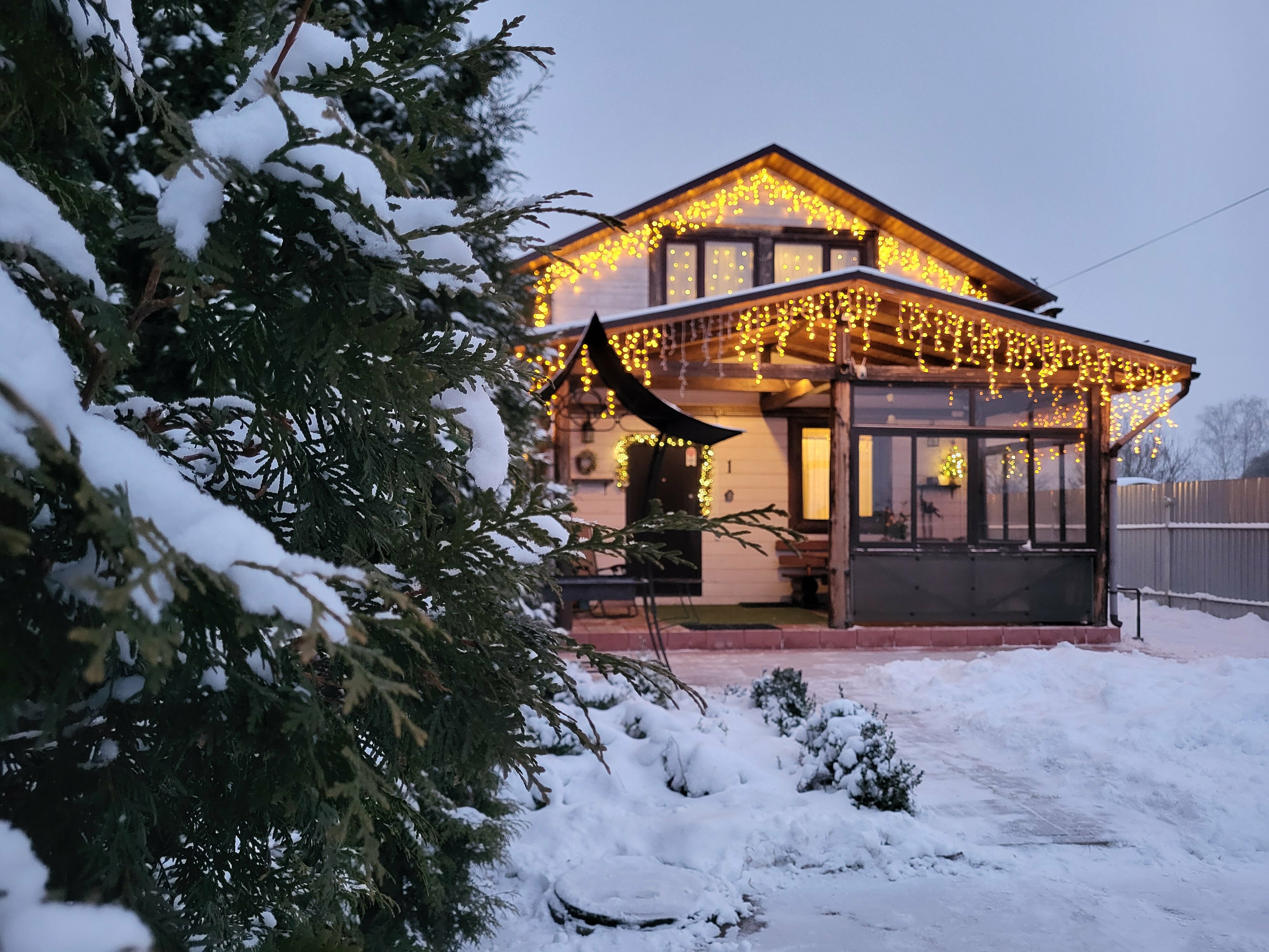 Коттедж №1 с красивым видом. Баня, камин, мангал.