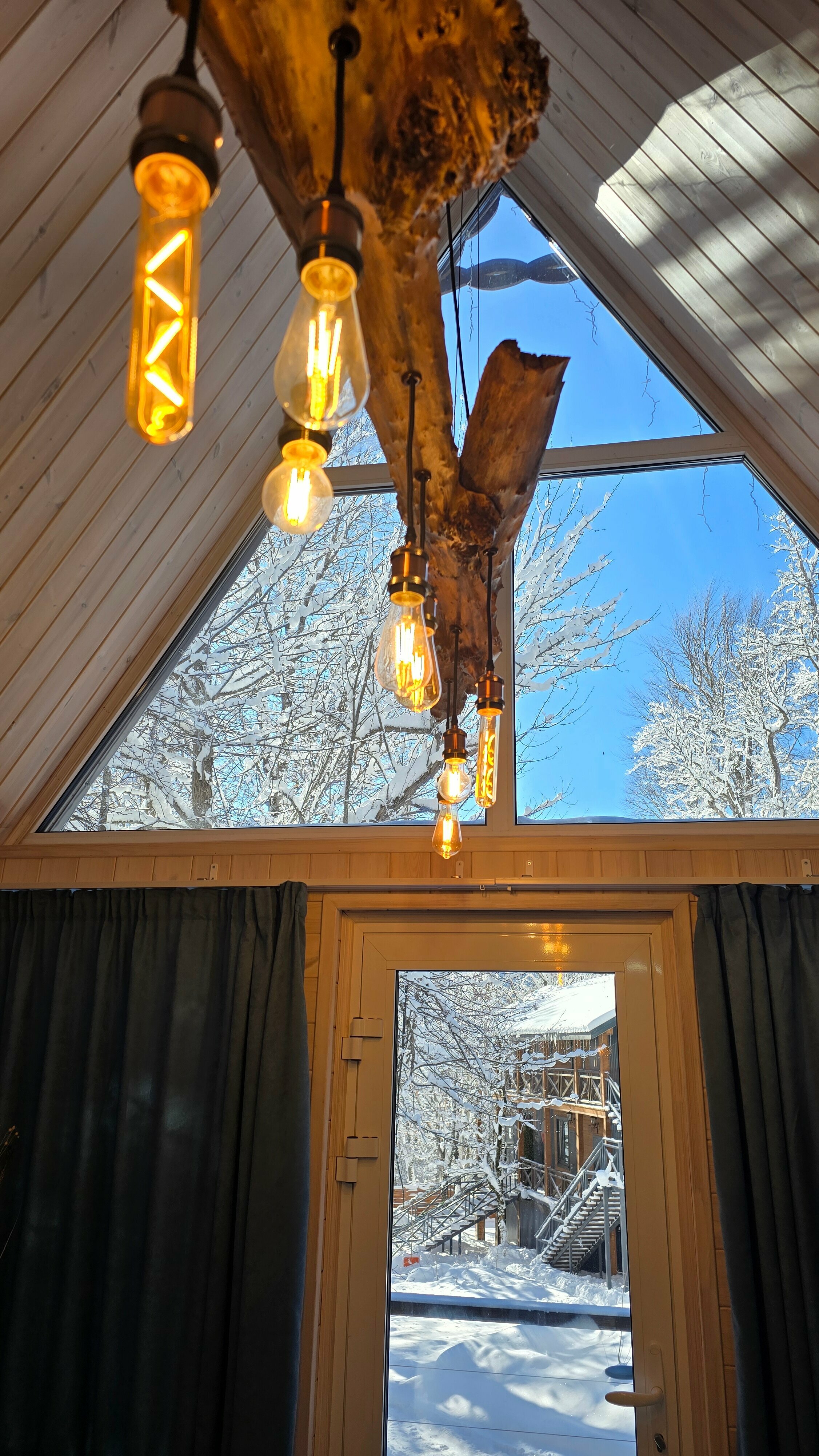 Дом с видом на горы