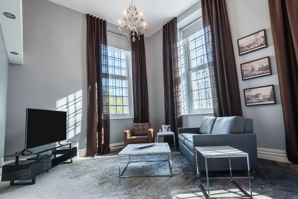 Panoramic Suite, 1 King Bed with Sofa bed, Park View