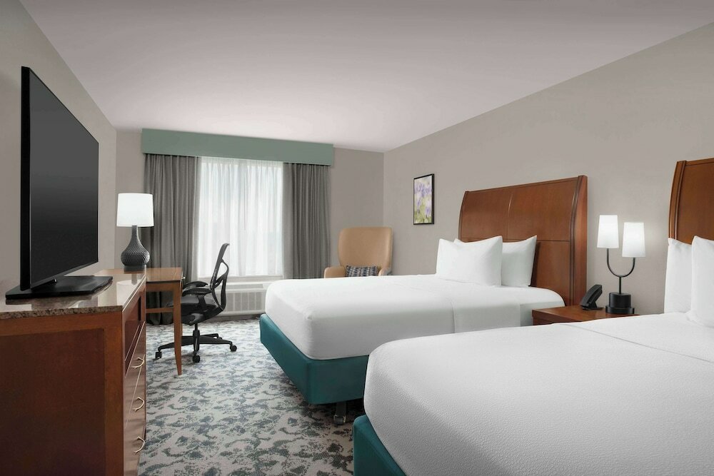 Room, 2 Queen Beds, Accessible (Hearing)