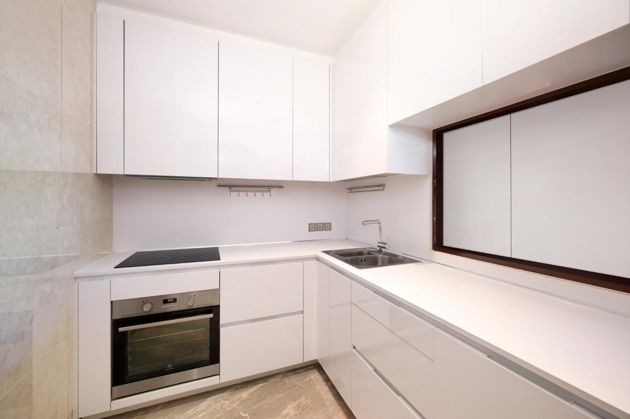 One-Bedroom Premier (Modern or Classic Style)