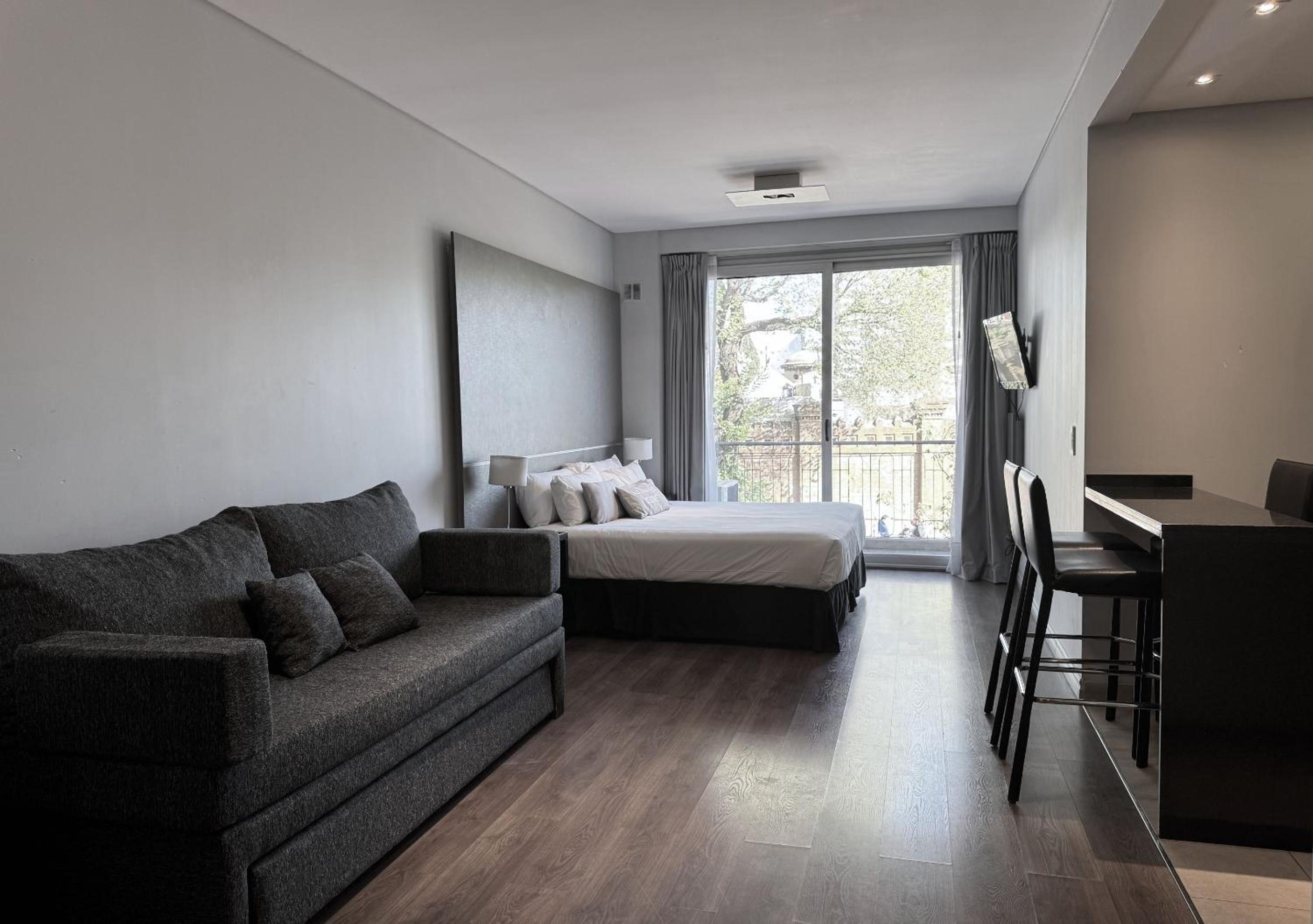 Suite with City View