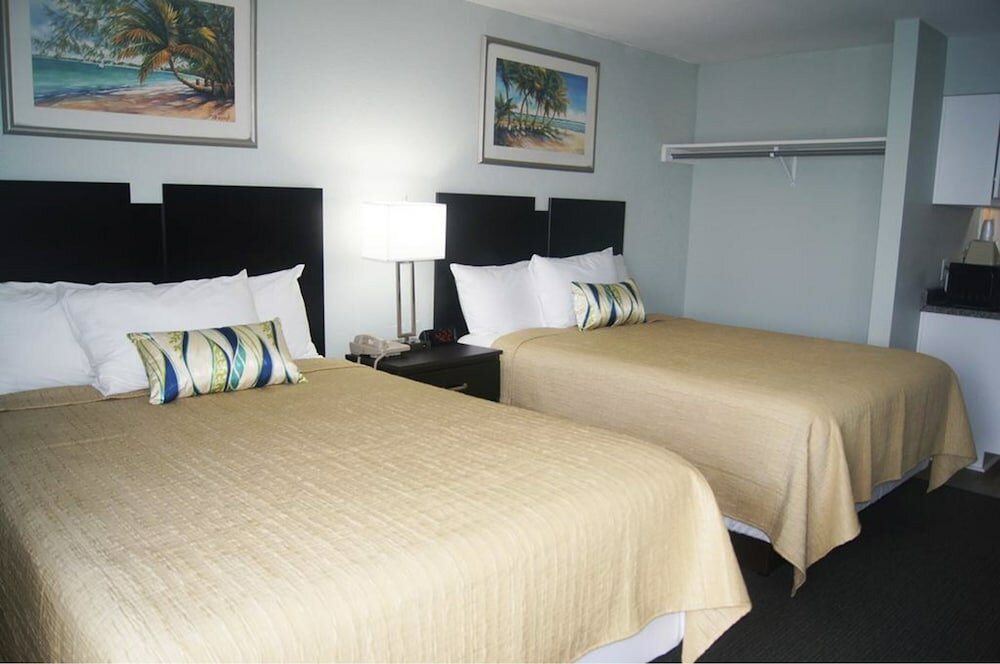 Standard Double Room, 2 Queen Beds, Non Smoking, Oceanfront