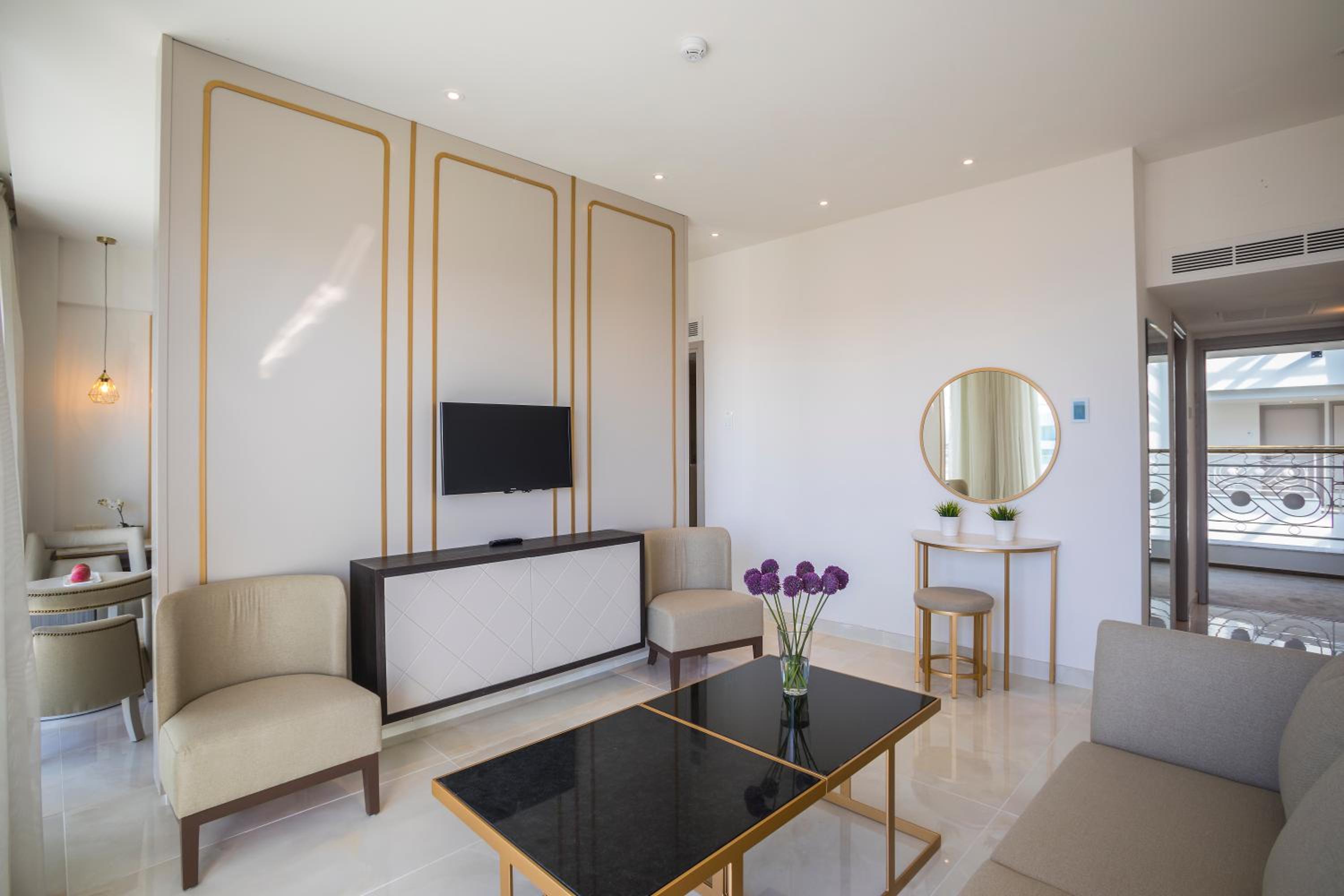 Family Suite with Sea View