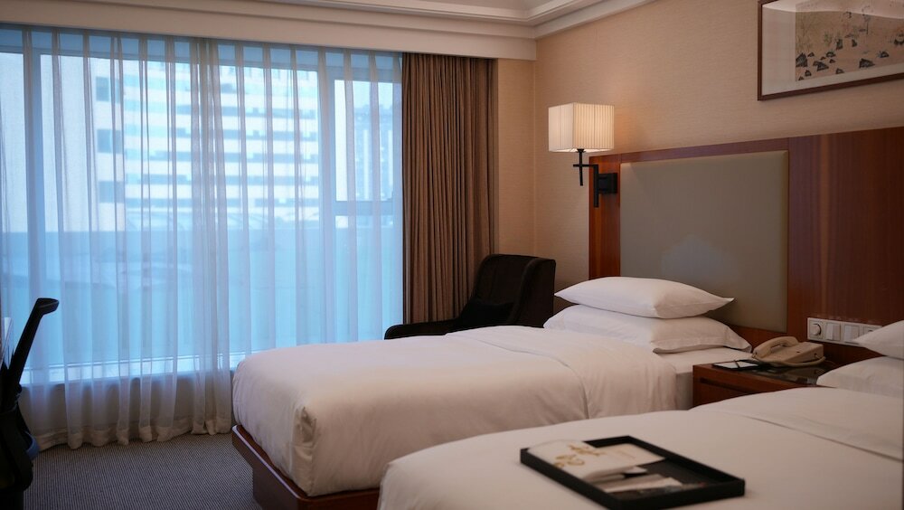 Superior Room, City View